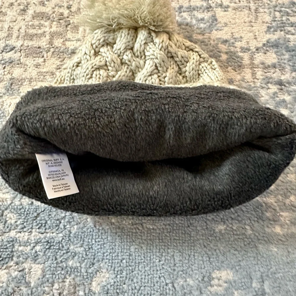 Buff hat - Picture 2 of 4